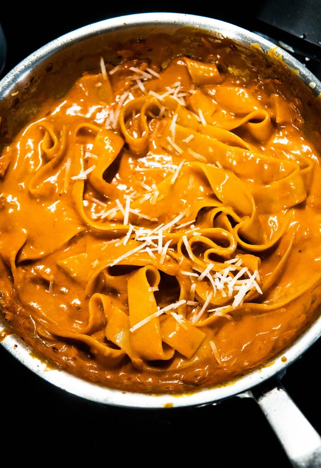 Zdjęcie Spaghetti alla vodka - prosty przepis na wyjątkowy smak w domu