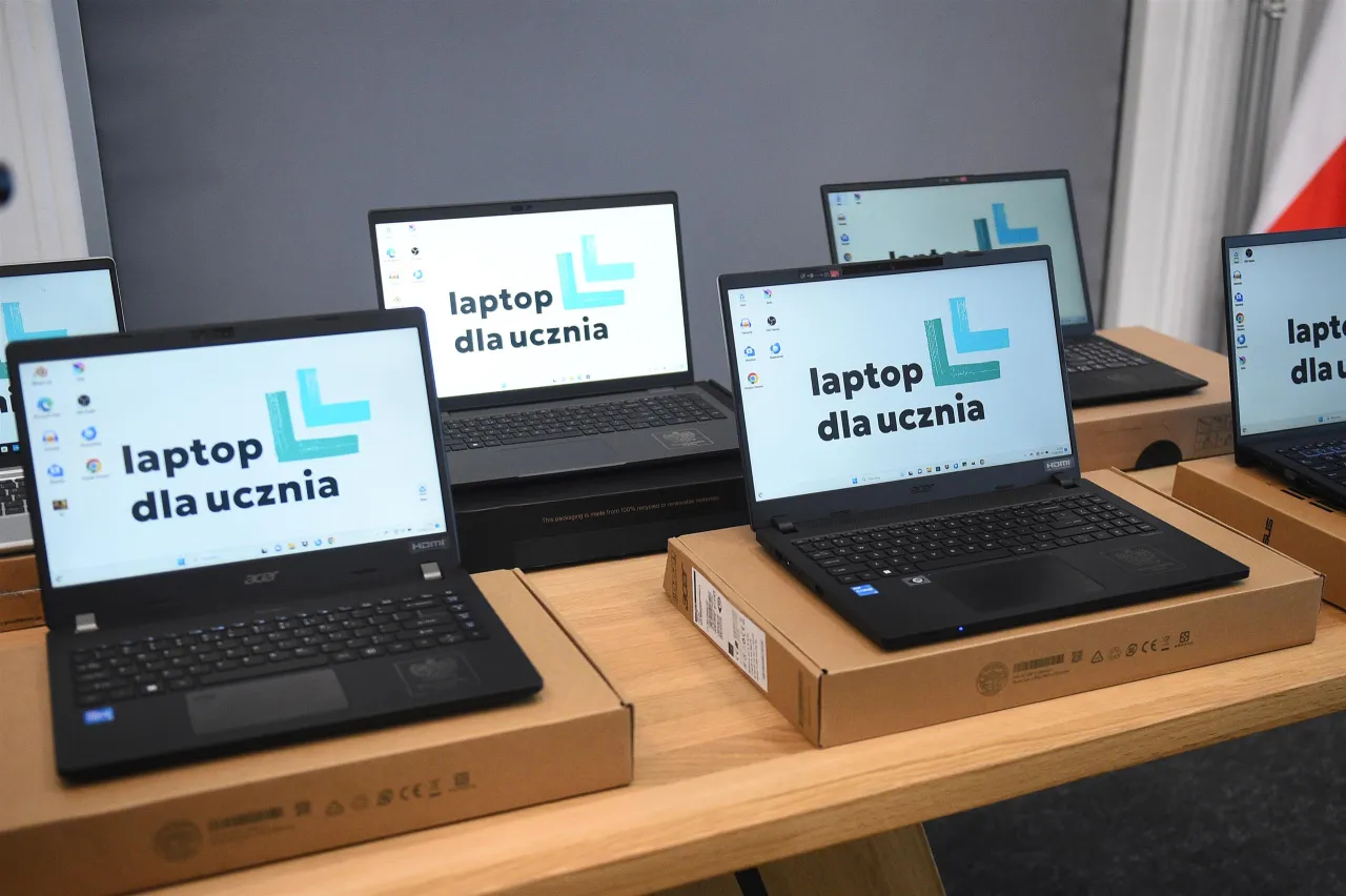 Zdjęcie Czy uczniowie dostaną laptopy? Sprawdź szczegóły programu wsparcia