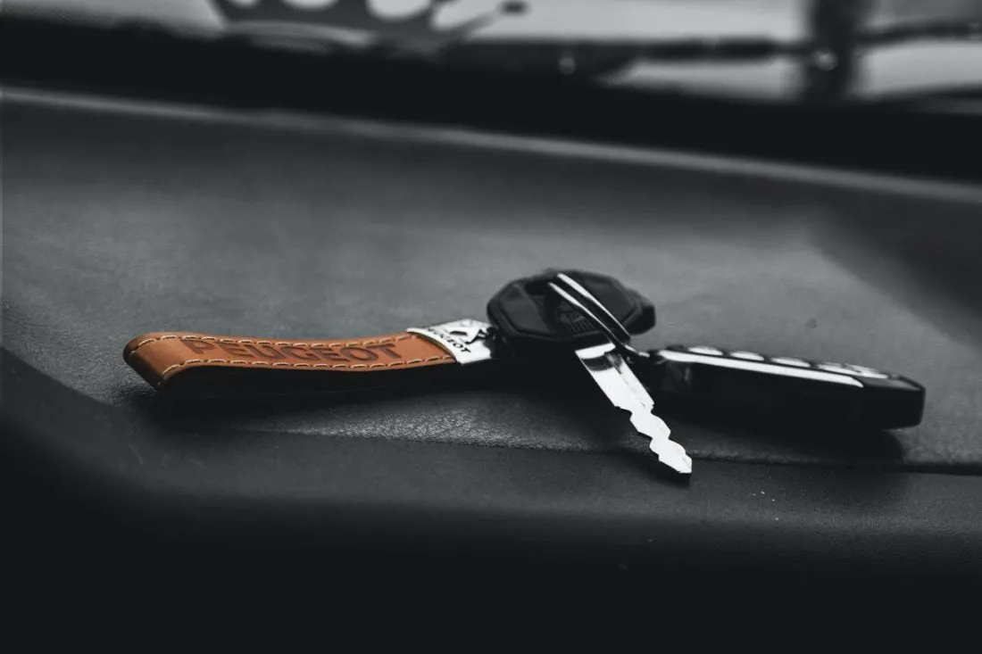 Zdjęcie Jak zakodować kluczyk peugeot 307 - uniknij problemów z pilotem
