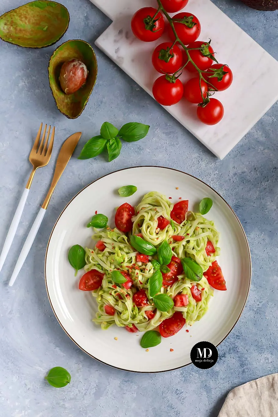 Zdjęcie Pyszne spaghetti z awokado, które zachwyci Twoje kubki smakowe