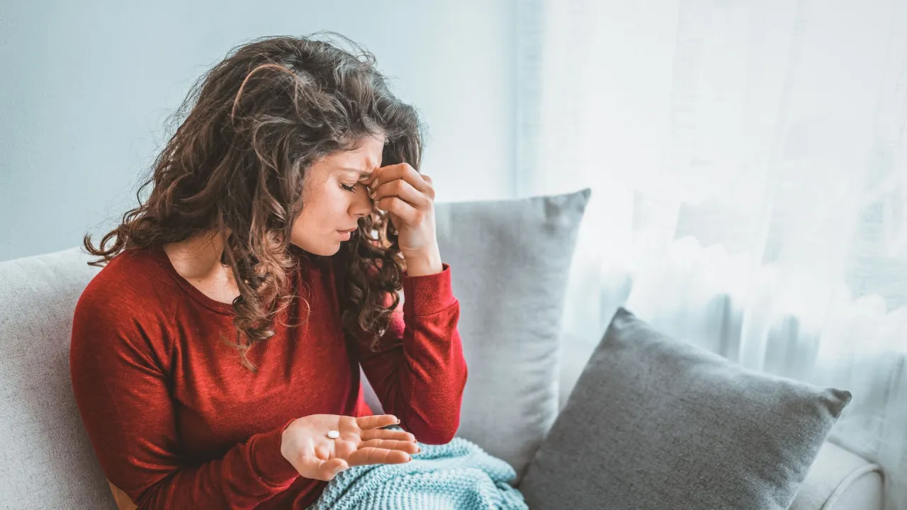 Zdjęcie Migrena oczna objawy: poznaj niepokojące symptomy i ich skutki