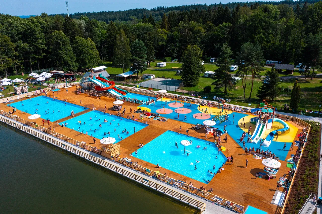 Kudowa Zdrój atrakcje dla dzieci, Aquapark Wodny Świat, Górski Park Rozrywki