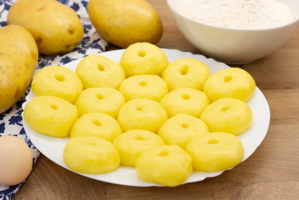 składniki na kluski śląskie ziemniaki mąka jajko