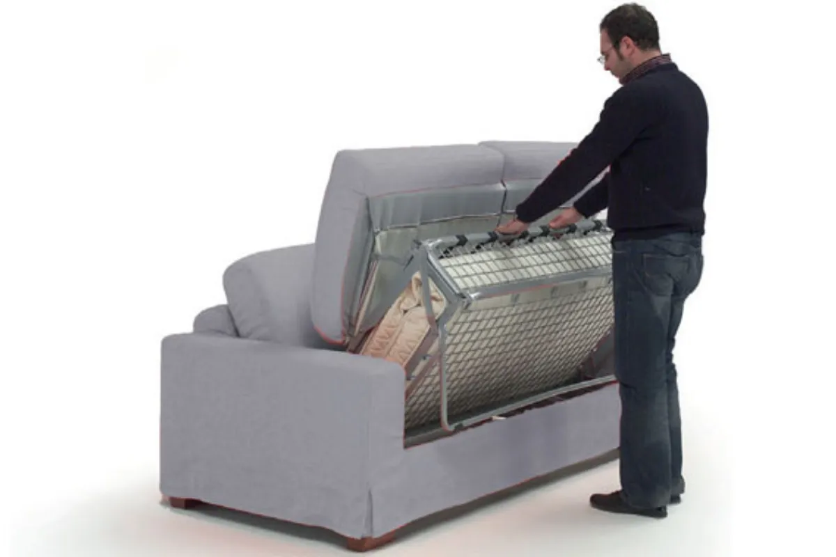 zapadnięta wersalka przed i po naprawie sprężyn