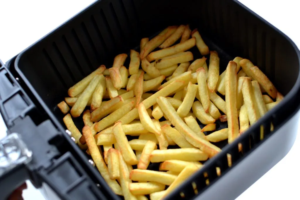 frytkownica beztłuszczowa z frytkami