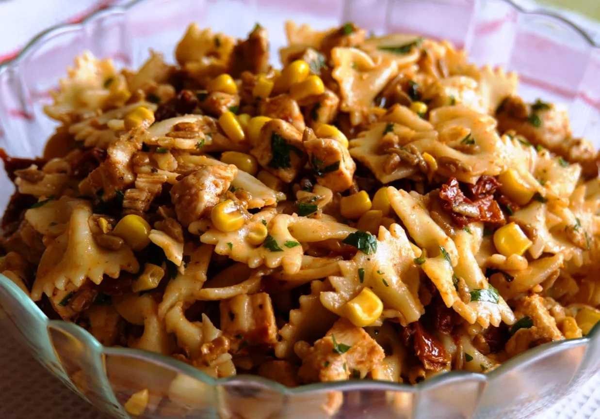 sałatki makaronowe na zimno
