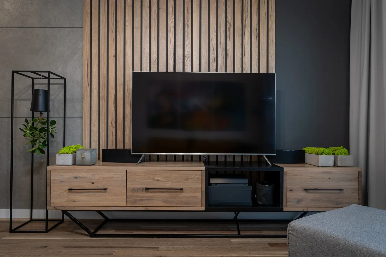 Zdjęcie Ile kosztuje naprawa telewizora LG? Sprawdź ceny i ukryte koszty
