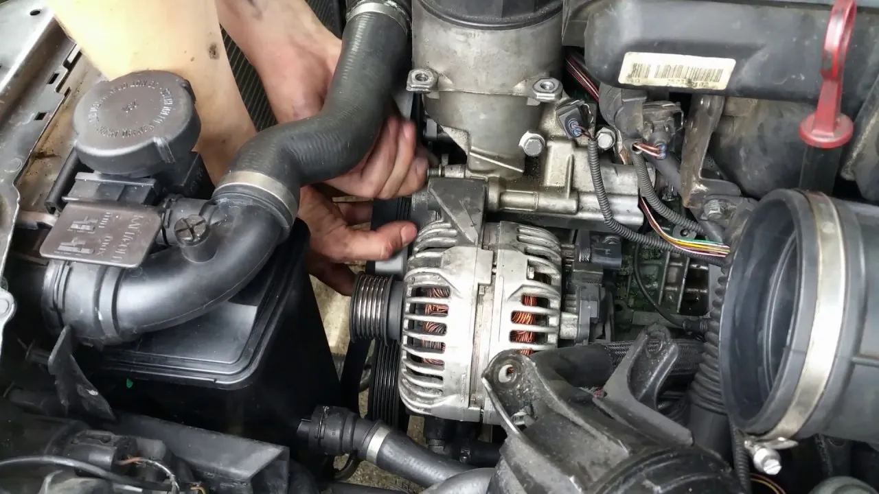 BMW E46 320d silnik M47 alternator lokalizacja