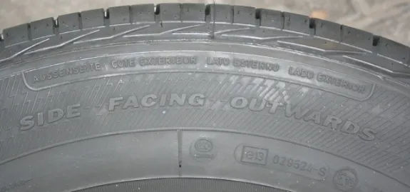 oznaczenia opon bieżnikowanych lub kontrola opony bieżnikowanej