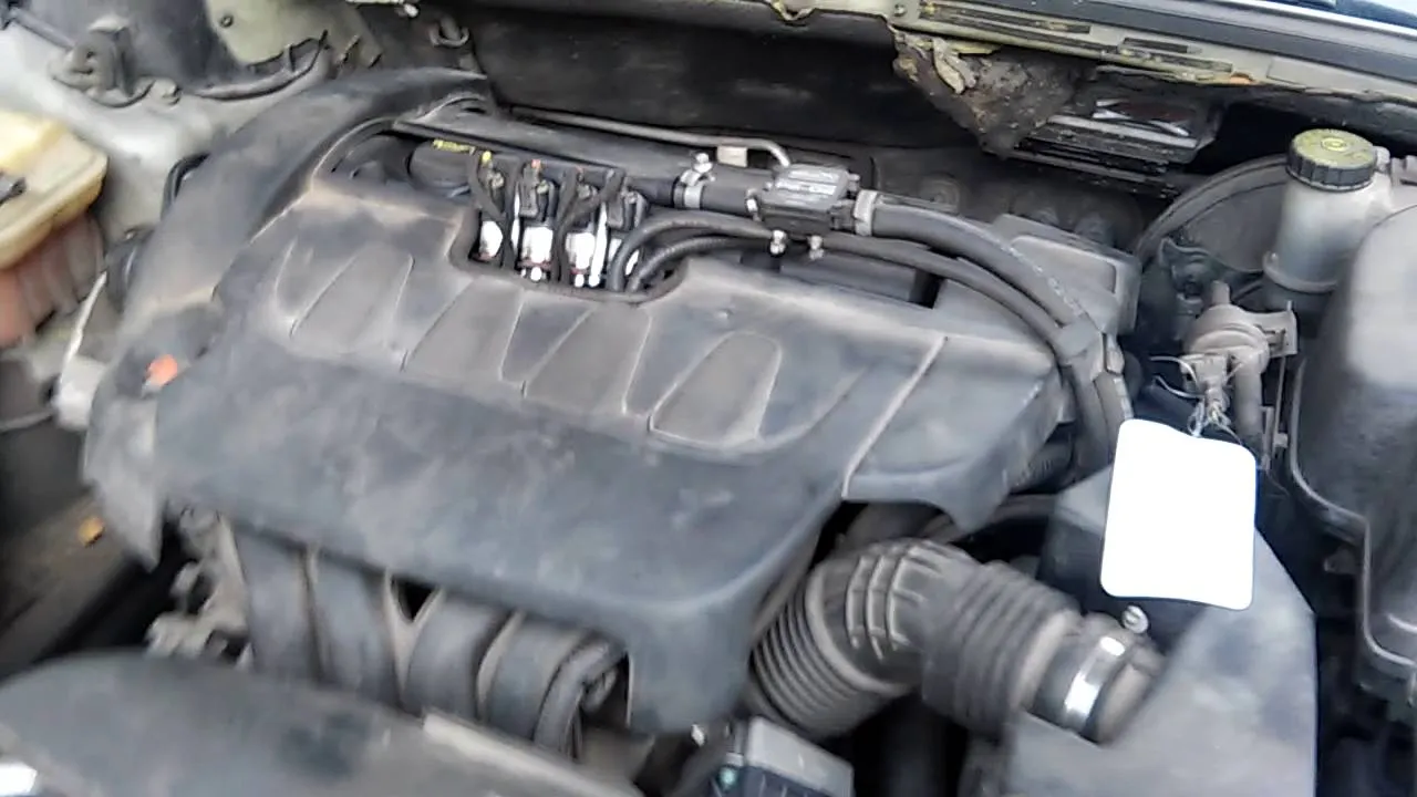 Zdjęcie Gdzie jest filtr paliwa peugeot 407 2.0 benzyna? Oto, co musisz wiedzieć