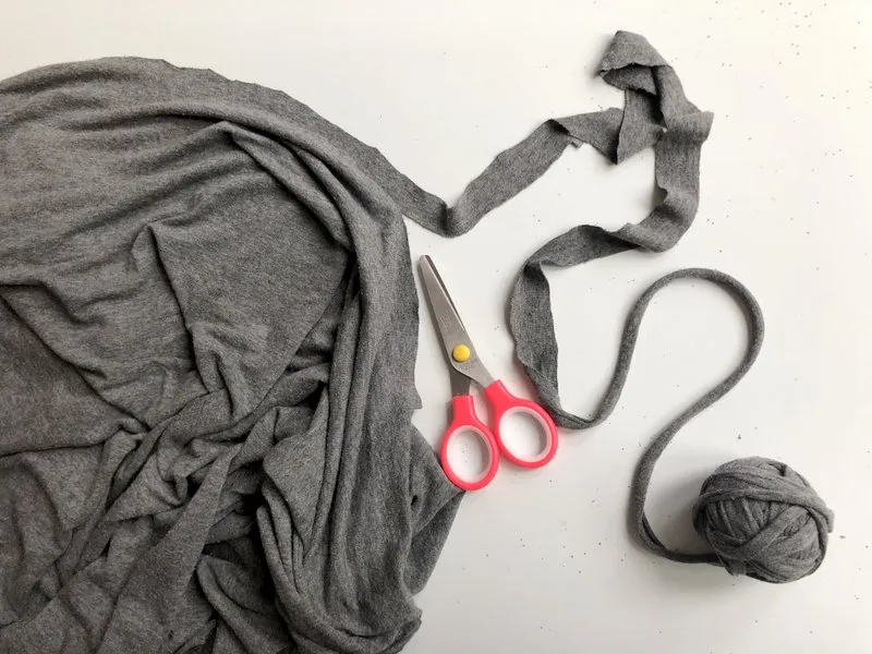 jak przygotować materiały na szmaciak cięcie t-shirtów