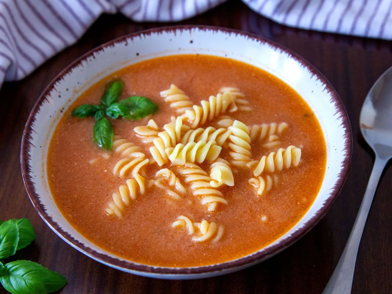 składniki podnoszące cukier zupa pomidorowa