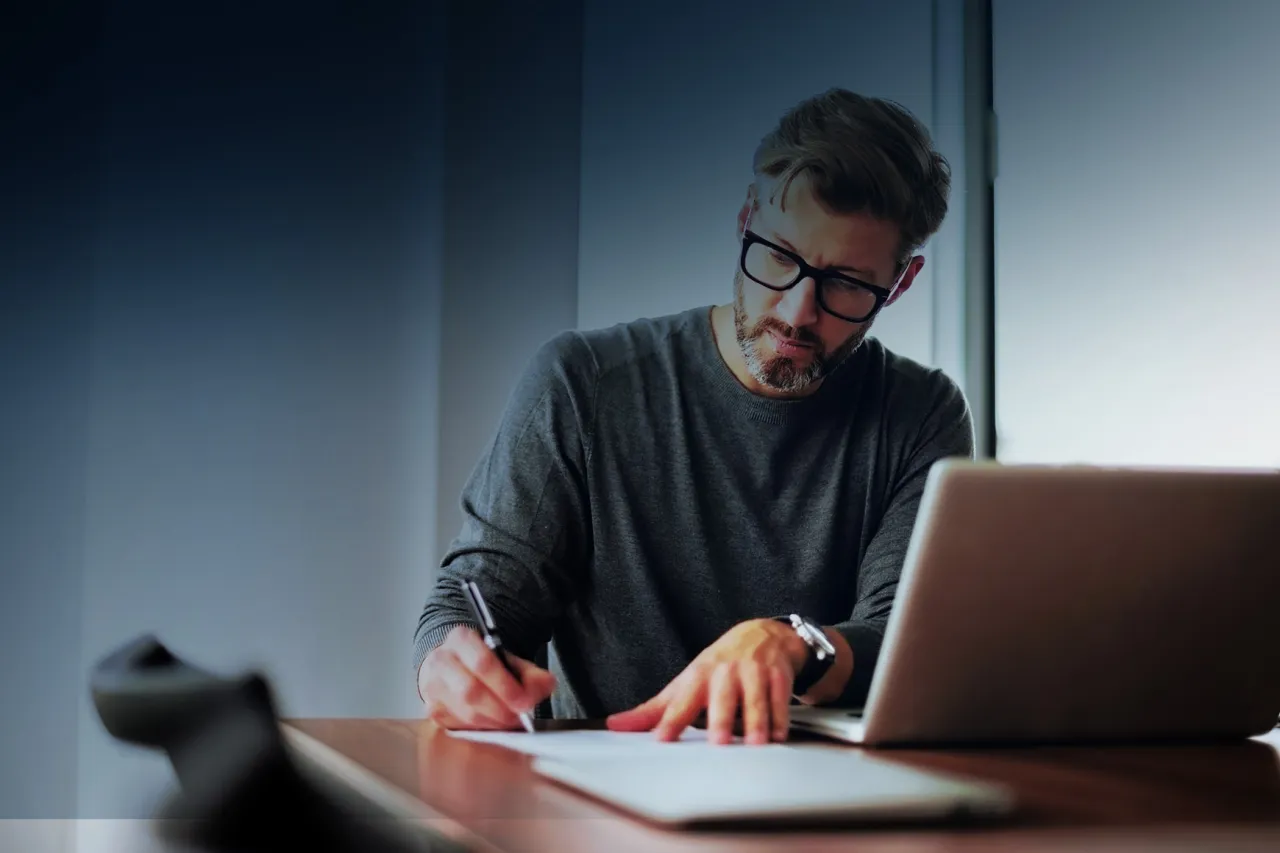 Korzyści wsp&oacute;łpracy ze spedytorem