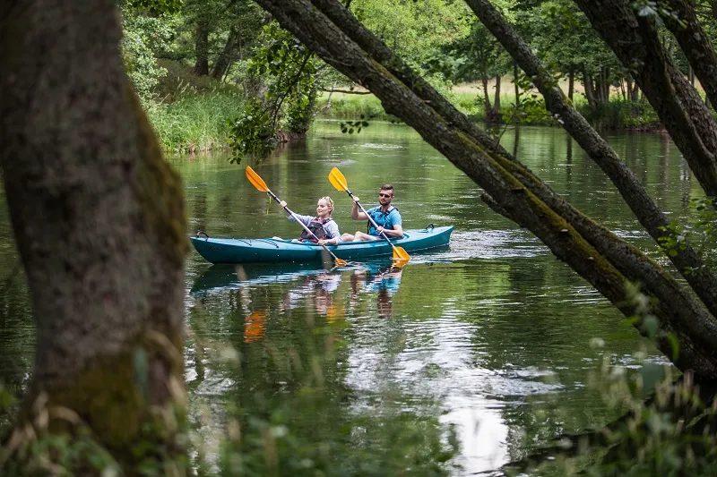 aktywny wypoczynek nad jeziorem kujawsko-pomorskie, kajaki żeglarstwo