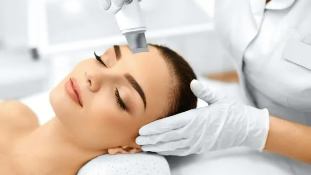 przeciwwskazania peeling kawitacyjny grafika