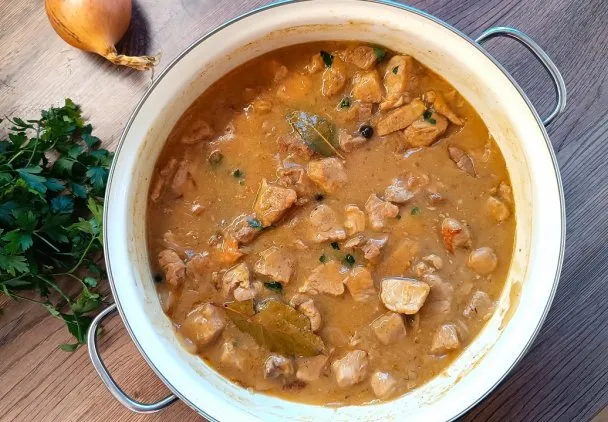 Sos z szynki wieprzowej gotowy