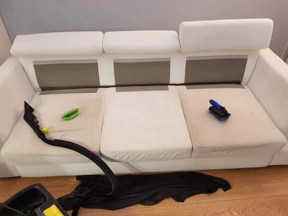 profesjonalne czyszczenie kanapy