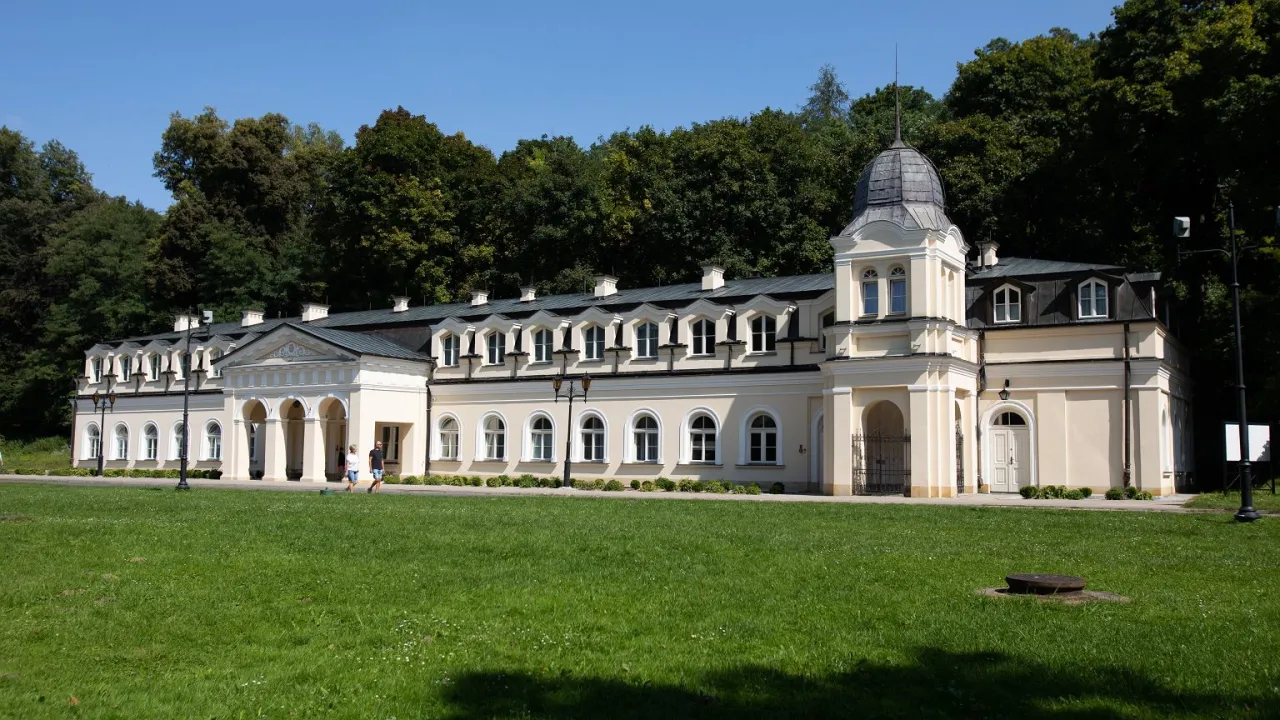 Wyb&oacute;r sanatorium NFZ czy prywatne