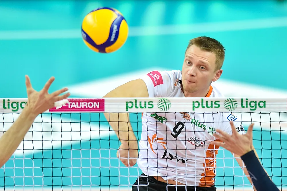 Łukasz Wiśniewski blok siatk&oacute;wka