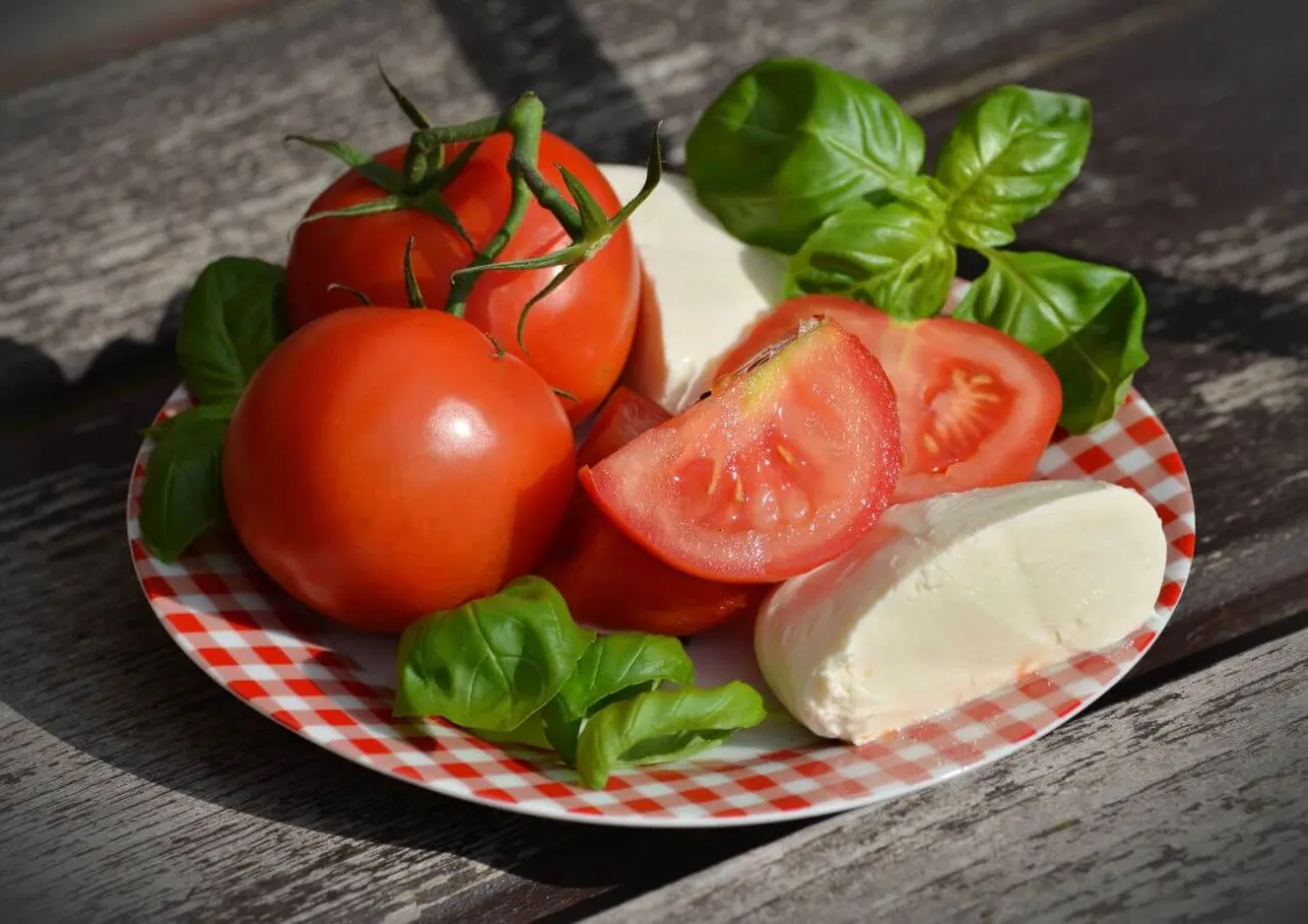 Zdjęcie Czy mozzarella jest dietetyczna? Wartości odżywcze, kalorie i wpływ na dietę