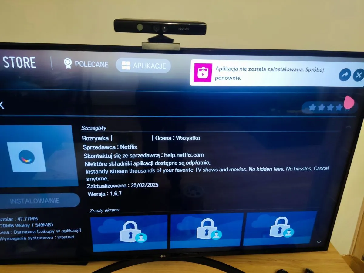 Ekran telewizora pokazuje sklep z aplikacjami, gdzie można dowiedzieć się, jak zainstalować aplikacje na telewizorze. Komunikat informuje o błędzie instalacji.