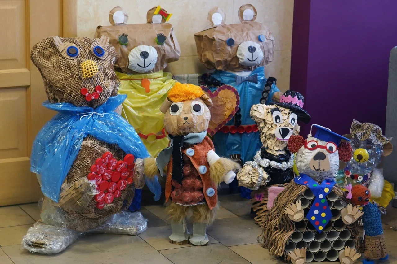 Miś z recyklingu i upcyklingu