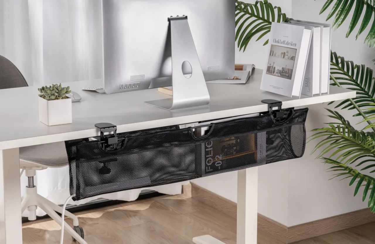 Organizery kabli pod biurkiem