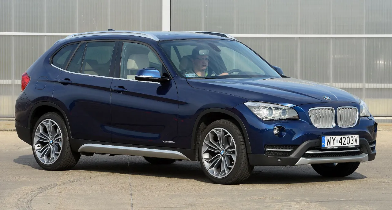 Zdjęcie BMW X1 jaki silnik diesla - porównanie mocy i oszczędności paliwa