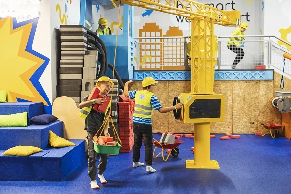 warszawska starówka dzieci zabawy