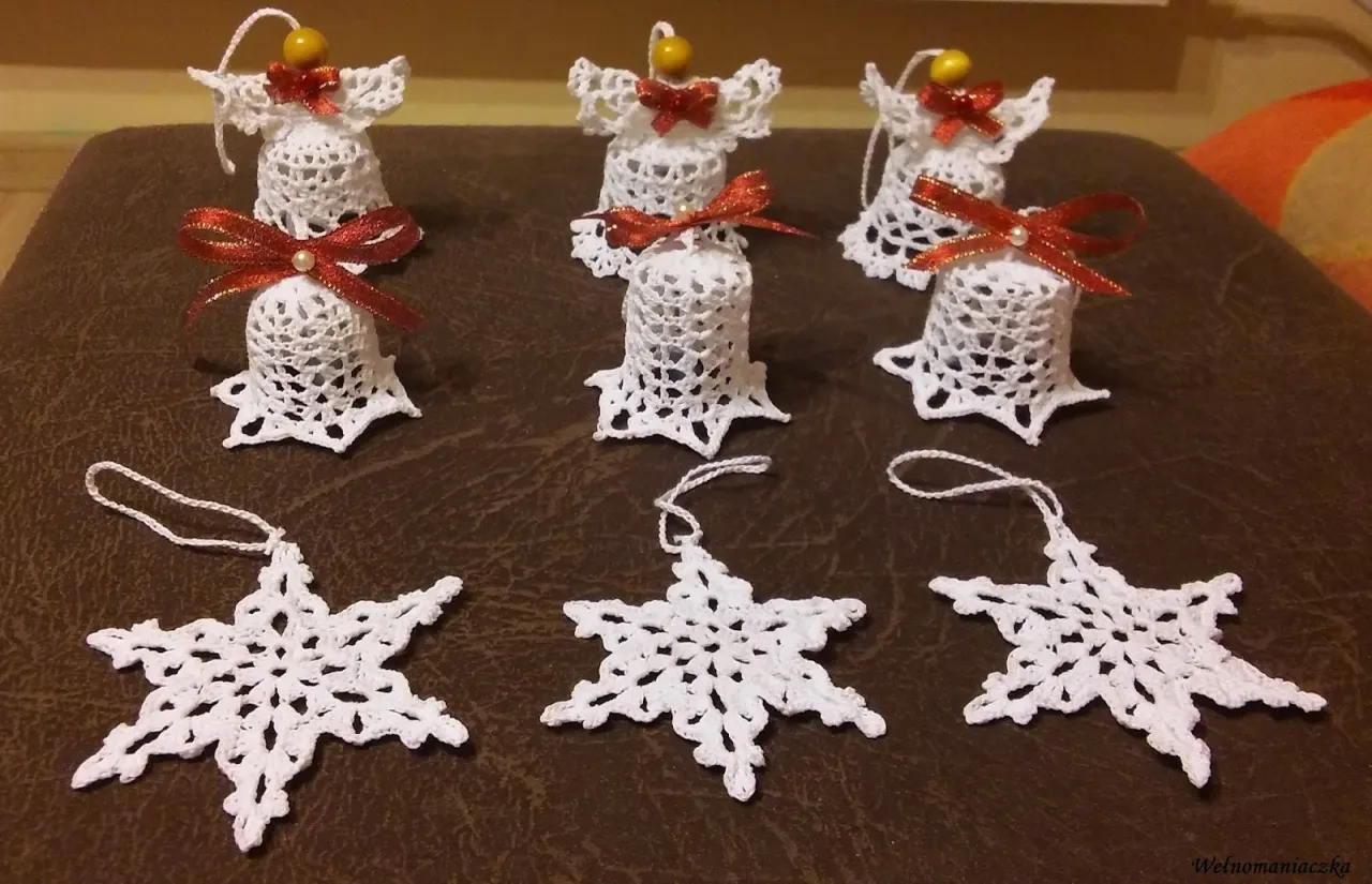 formowanie ozdób szydełkowych