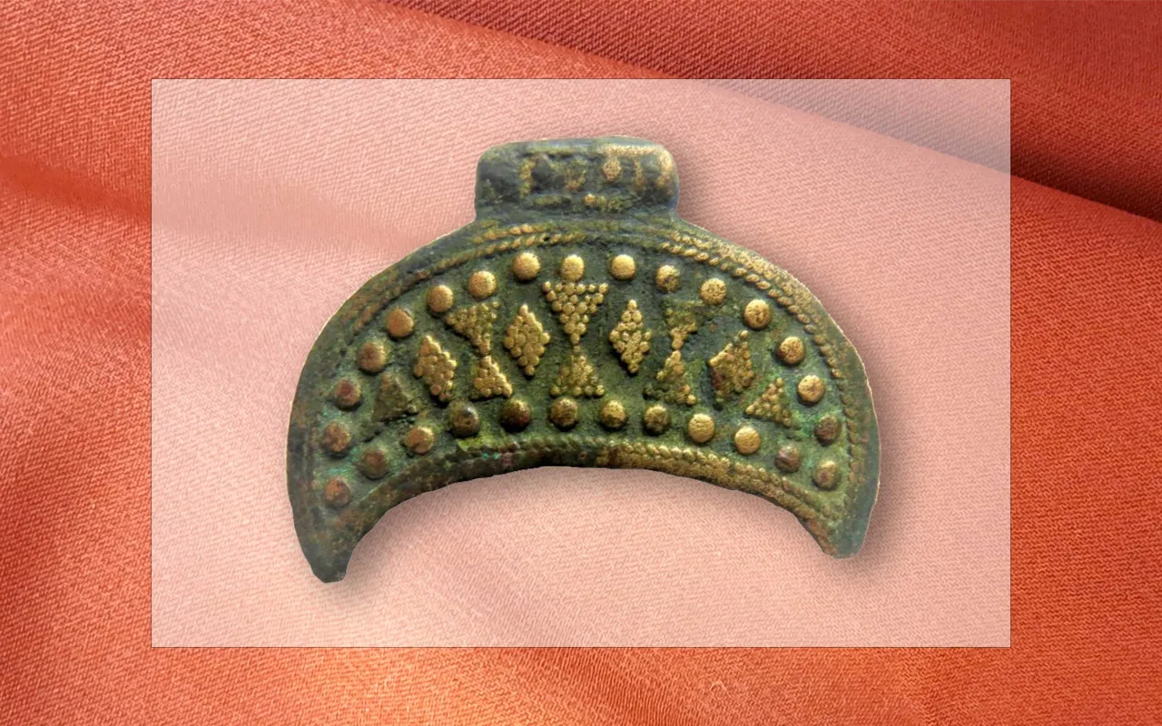 starożytna lunula słowiańska amulet