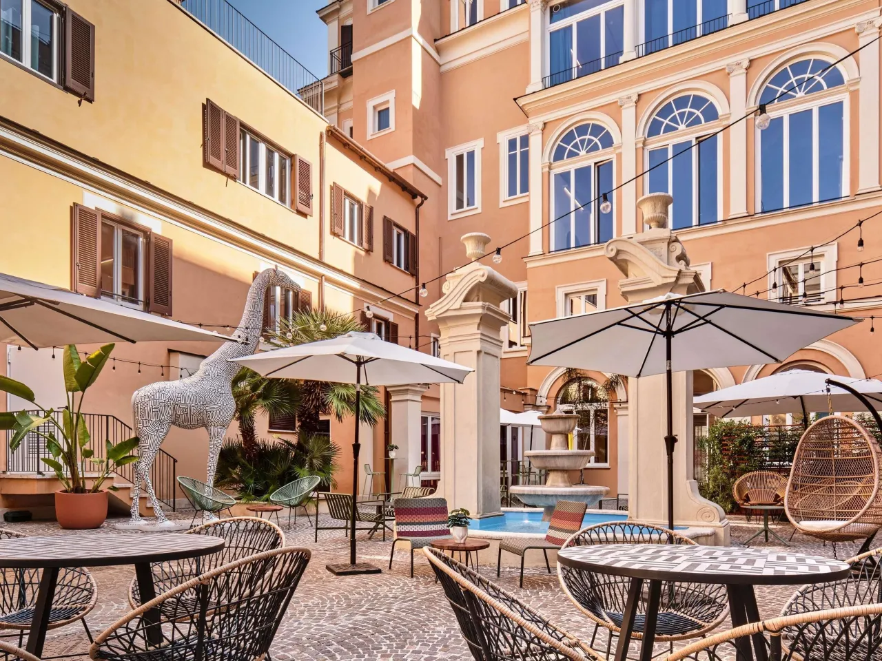 Rzym noclegi ceny hotele hostele apartamenty