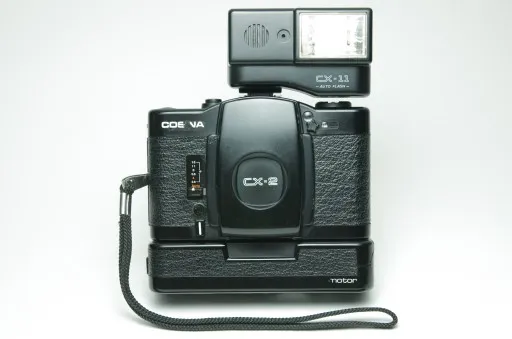 aparat analogowy lustrzanka kompakt dla początkujących