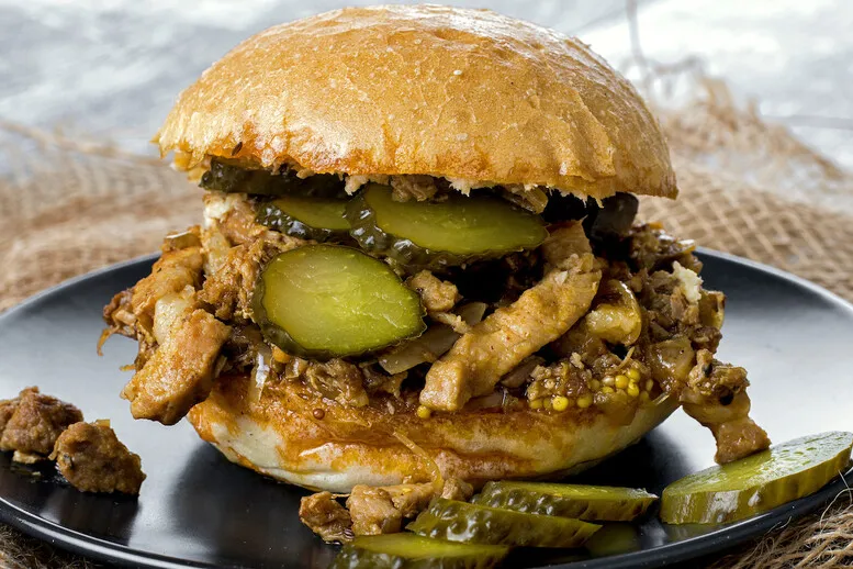 kraków maczanka po krakowsku / kraków pierogi tradycyjne