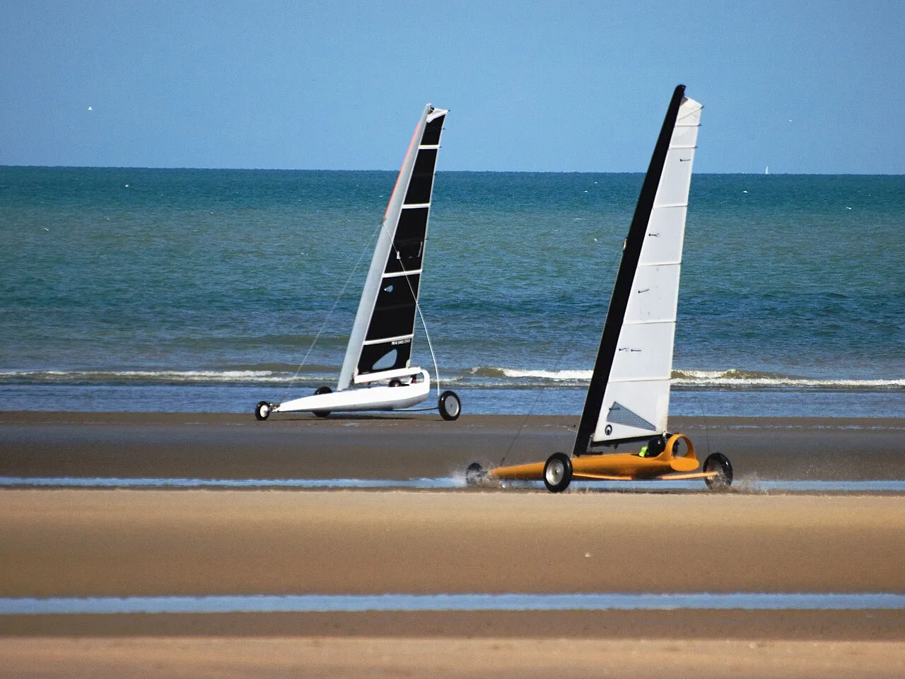 Char &agrave; voile La Panne