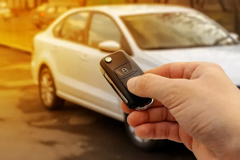 Zdjęcie Co to jest transponder w kluczyku i jak unikać problemów z nim?