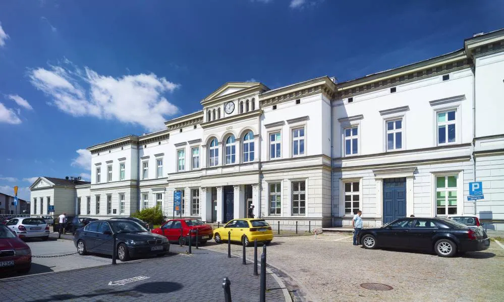 Dworzec Kolejowy Sosnowiec Gł&oacute;wny okolice przystanku Flixbus