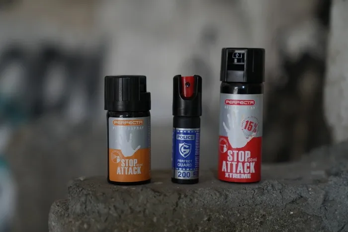 składniki do gazu pieprzowego DIY, środki ochrony osobistej