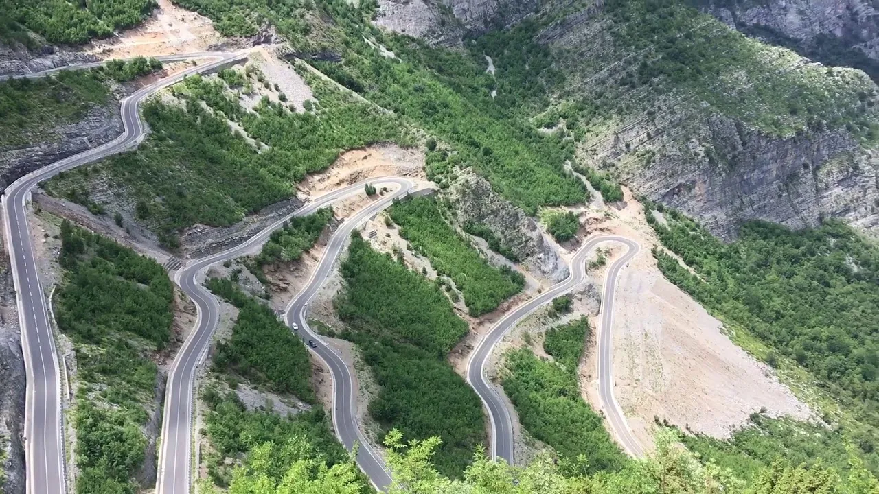 widokowa trasa albania góry