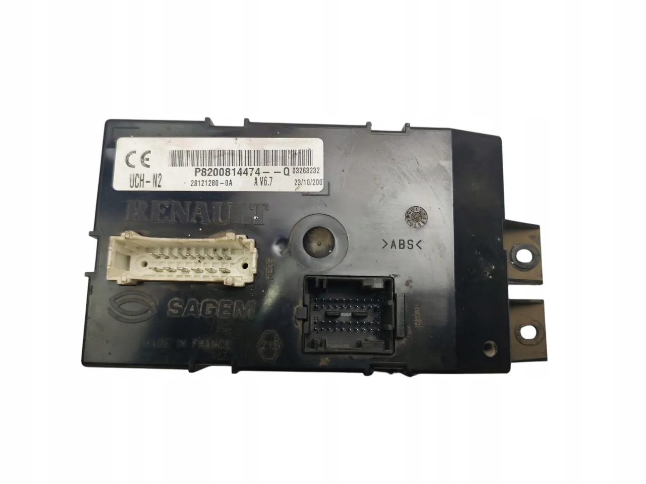 Demontaż osłon Renault Laguna 2 UCH