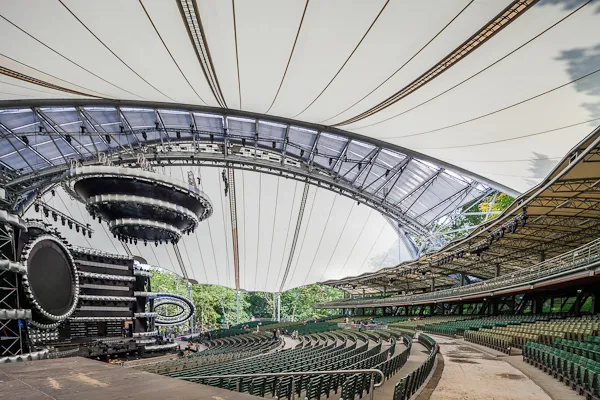 Opera Leśna Sopot przed i po modernizacji