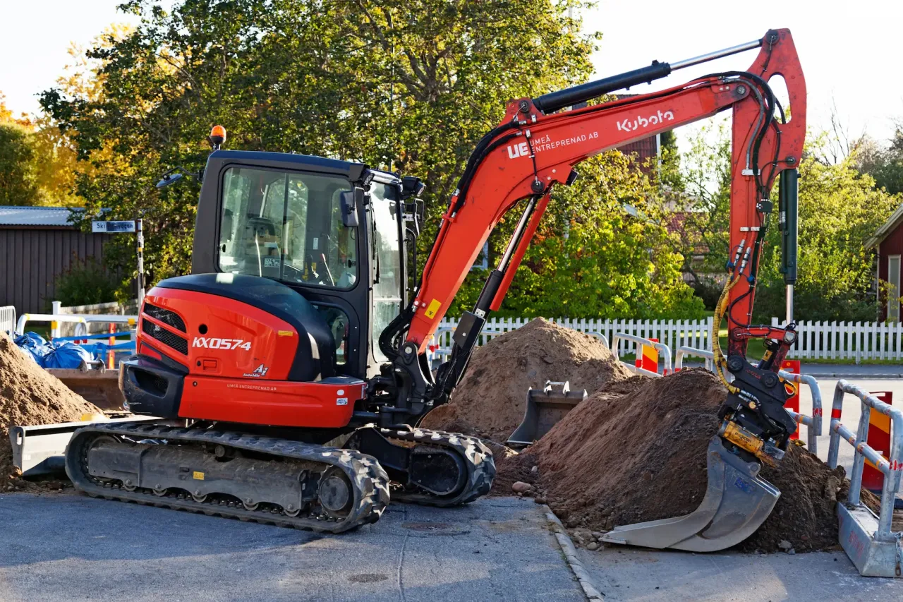 czynniki wpływające na cenę minikoparki