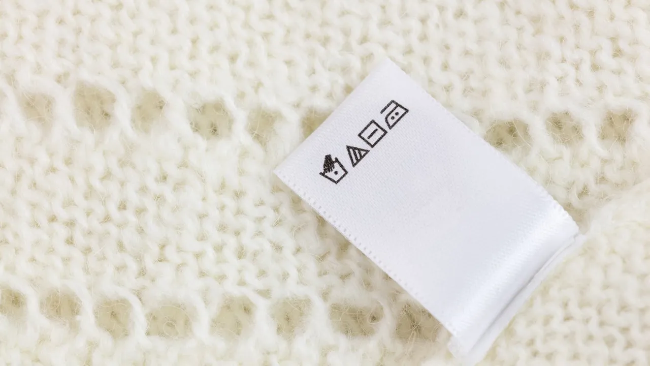 metki na ubraniach symbole prania