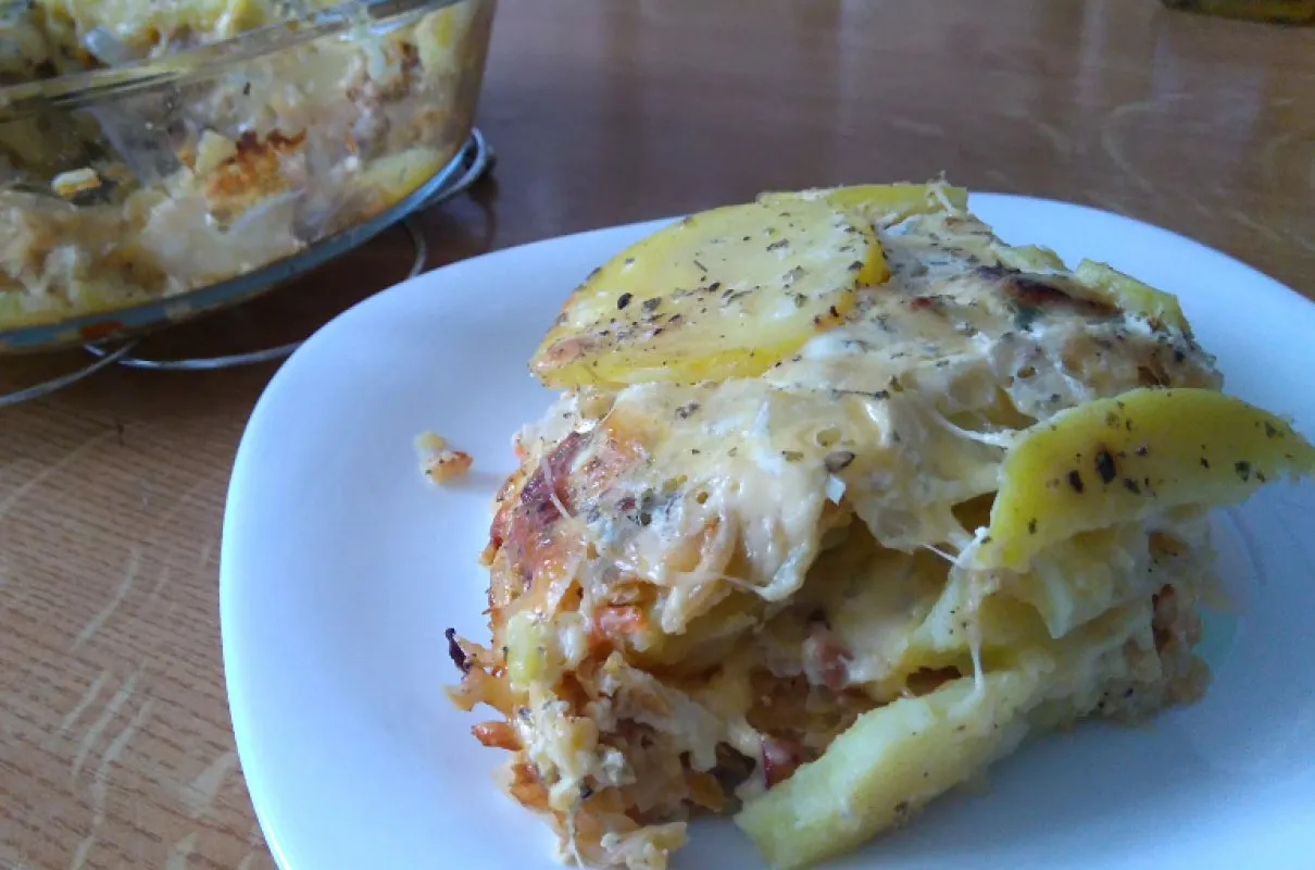 zapiekanka ziemniaczana z kapustą kiszoną gotowa