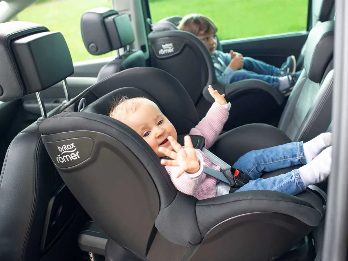 dziecko w foteliku samochodowym 0-36 kg z isofix