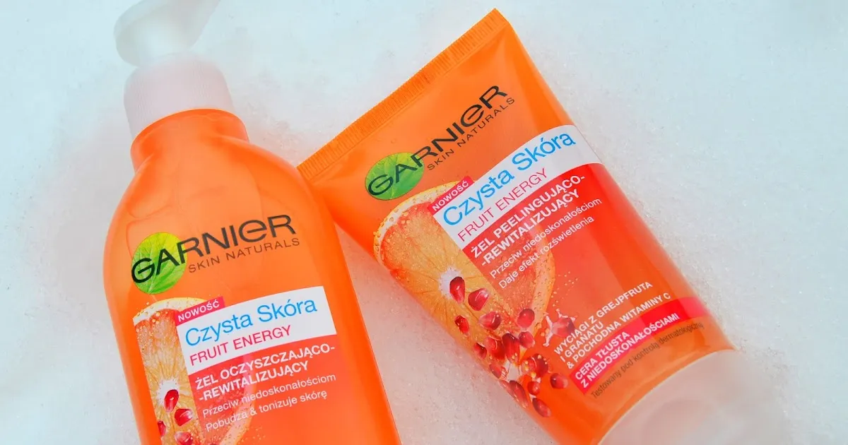 Garnier Fruit Energy żel peelingujący opakowanie i konsystencja