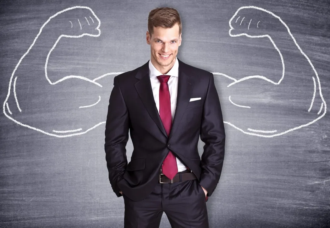 mężczyzna budujący pewność siebie, rozwój osobisty, sukces