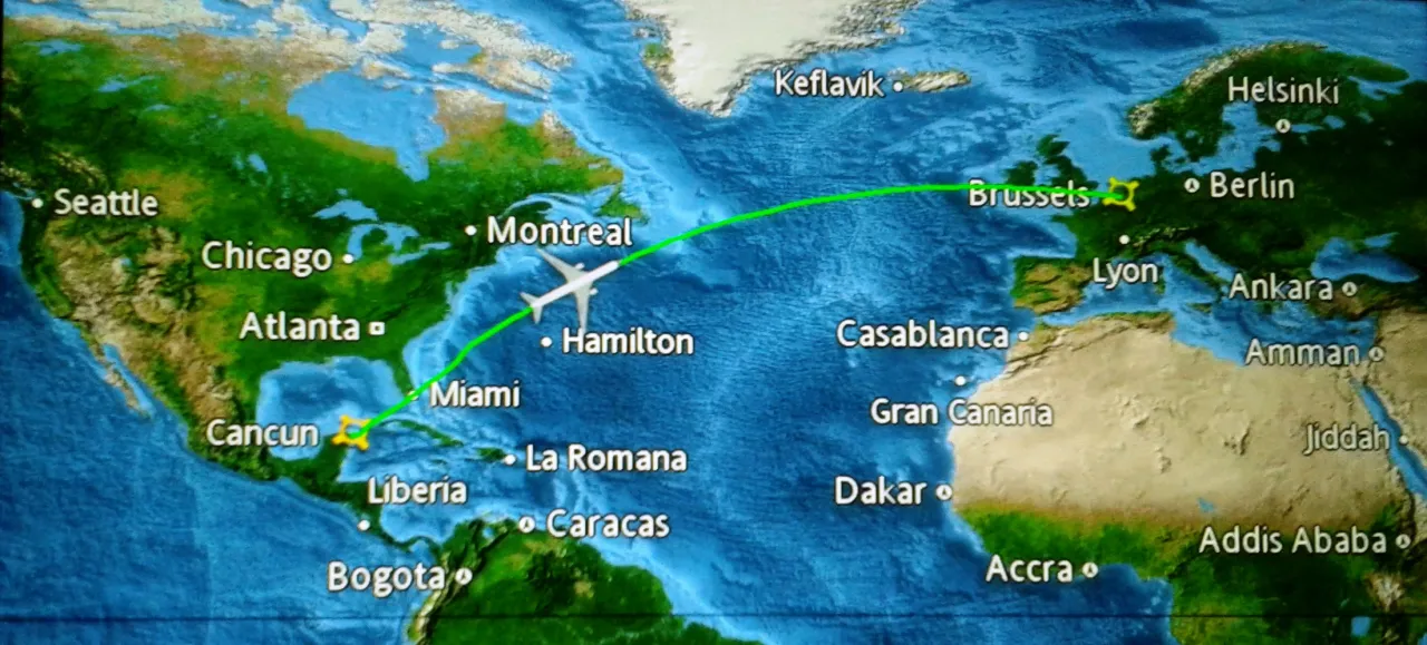 Trasa lotu z Europy do Cancun. Ile trwa lot z Polski do Meksyku? Zobacz trasę przez Atlantyk, z postojem w Europie.