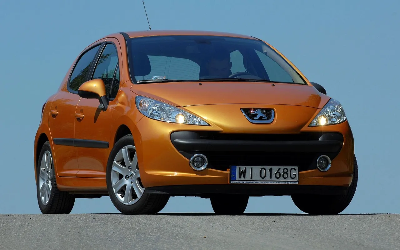 Tabela porównawcza silników Peugeot 207