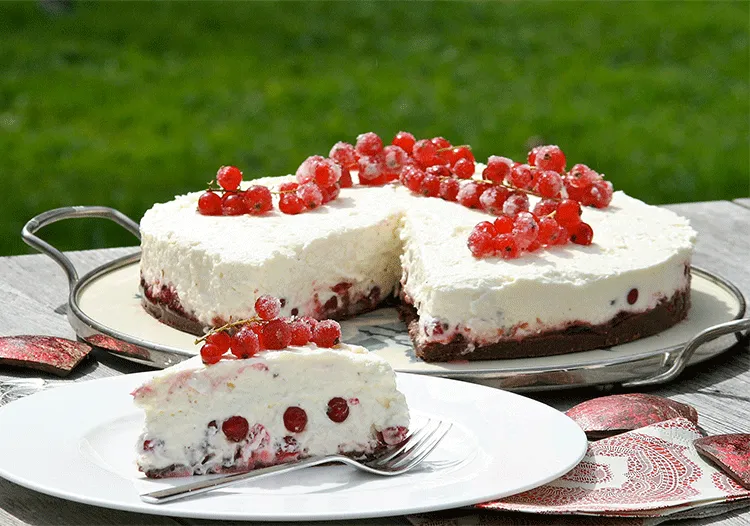 Johannisbeer No Bake Torte